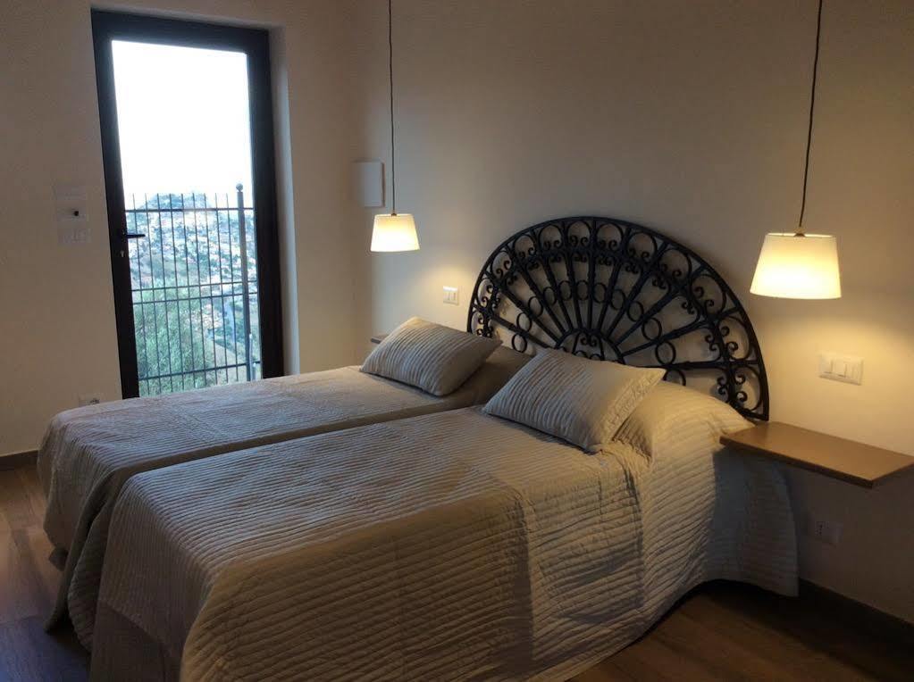 فندق Il Casale Di Caterina تاورمينا المظهر الخارجي الصورة